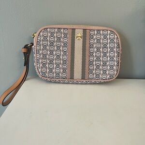Tory Burch Pink and Cream Patterned Wristlet